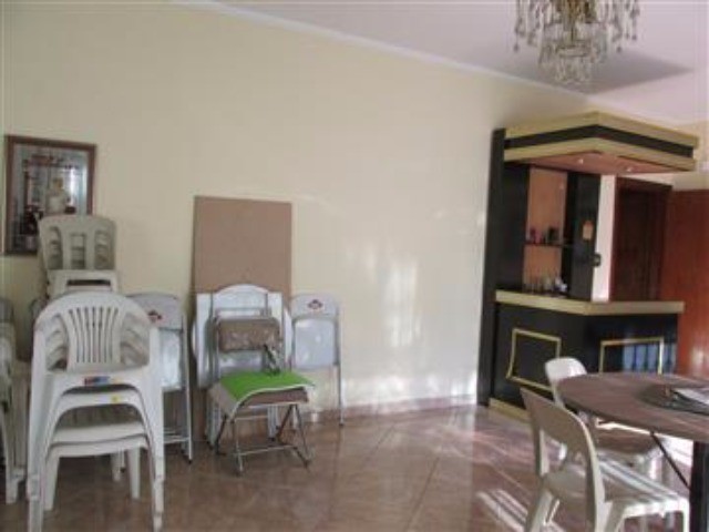 Casa à venda com 3 quartos, 400m² - Foto 10