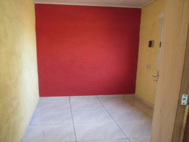 Casa para alugar com 2 quartos, 50m² - Foto 5