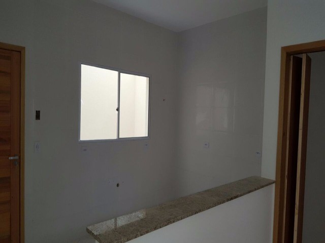 Casa à venda com 2 quartos, 62m² - Foto 18