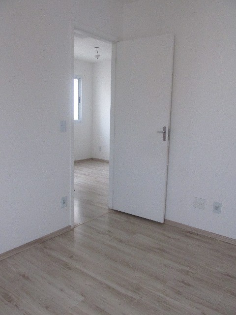 Apartamento à venda com 2 quartos, 50m² - Foto 14