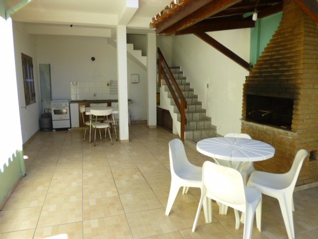 Casa à venda com 3 quartos, 190m² - Foto 13