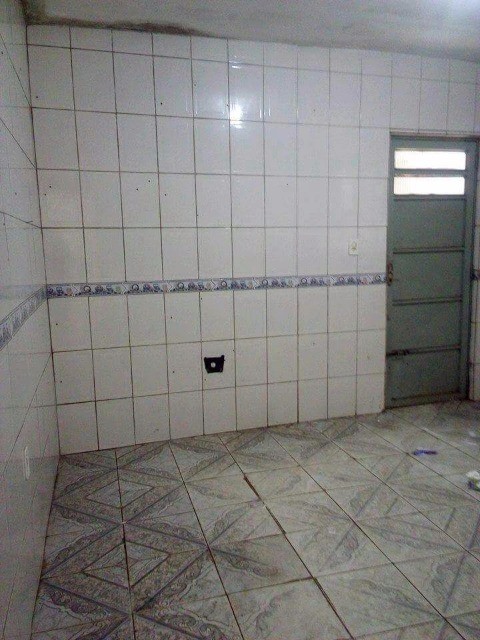 Casa à venda com 3 quartos, 200m² - Foto 4