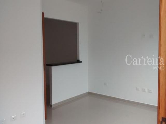 Casa à venda com 3 quartos, 64m² - Foto 4