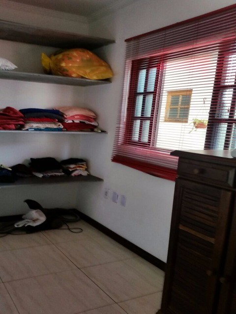 Casa à venda com 3 quartos, 200m² - Foto 23