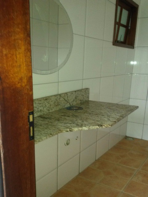 Casa para alugar com 3 quartos, 250m² - Foto 24