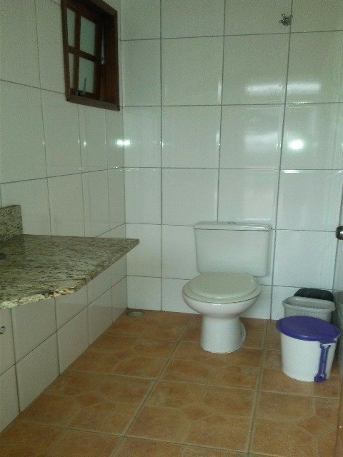 Casa para alugar com 3 quartos, 250m² - Foto 25