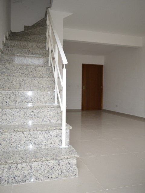 Casa à venda com 2 quartos, 57m² - Foto 10