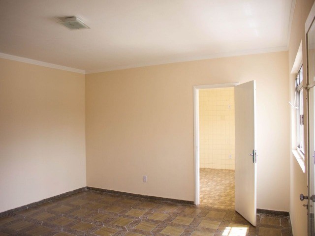 Prédio Inteiro para alugar com 2 quartos, 120m² - Foto 7