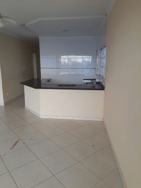 Casa para alugar com 3 quartos, 250m² - Foto 9