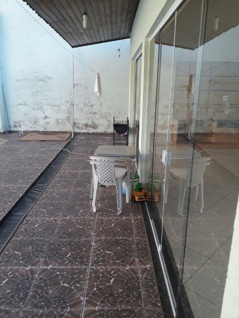 Casa para alugar com 3 quartos, 250m² - Foto 11