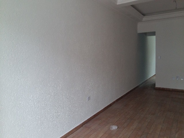 Casa à venda com 3 quartos, 90m² - Foto 12