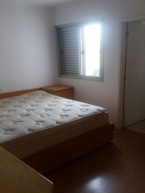 Apartamento à venda com 3 quartos, 78m² - Foto 3