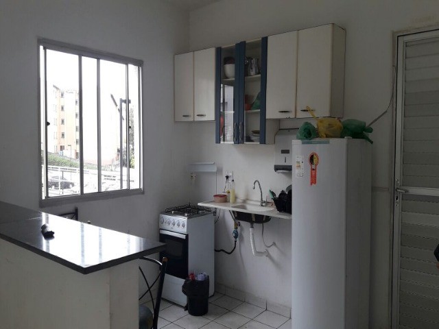 Apartamento à venda com 3 quartos, 50m² - Foto 9