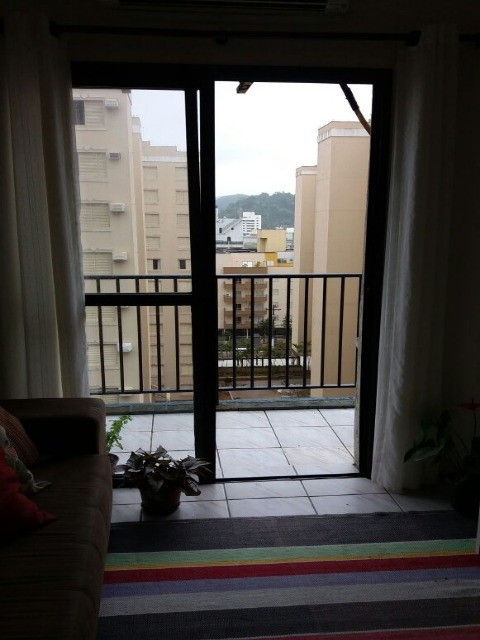 Apartamento à venda com 1 quarto, 45m² - Foto 8