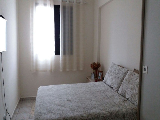 Apartamento à venda com 1 quarto, 45m² - Foto 9