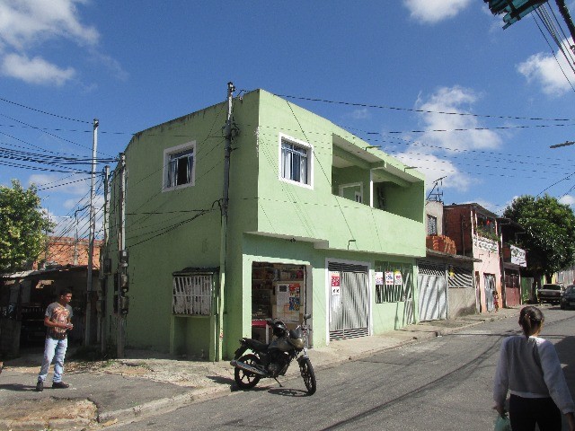 Casa, 2 quartos, 250 m² - Foto 1