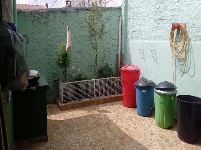 Casa à venda com 3 quartos, 100m² - Foto 24