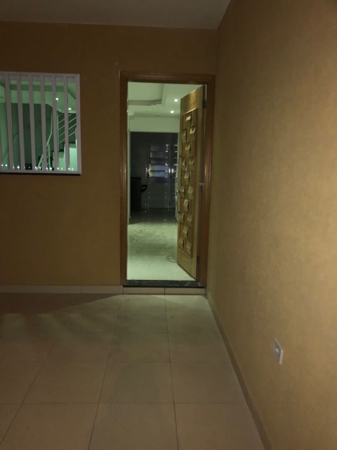 Casa para alugar com 3 quartos, 250m² - Foto 9