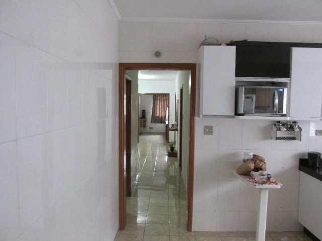 Casa à venda com 2 quartos, 200m² - Foto 23