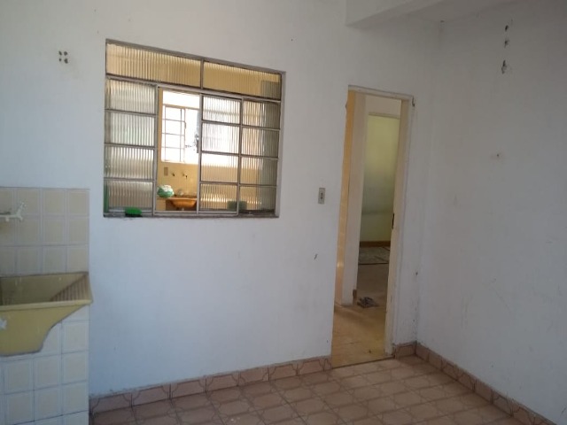 Casa à venda com 1 quarto, 200m² - Foto 25