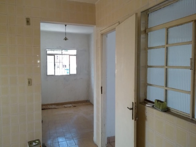 Casa à venda com 1 quarto, 200m² - Foto 30