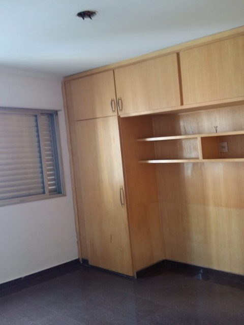 Apartamento à venda com 2 quartos, 105m² - Foto 6