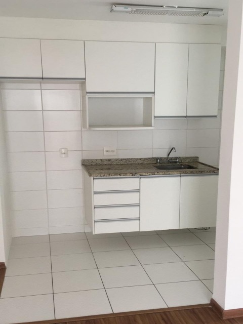 Apartamento para alugar com 3 quartos, 67m² - Foto 5