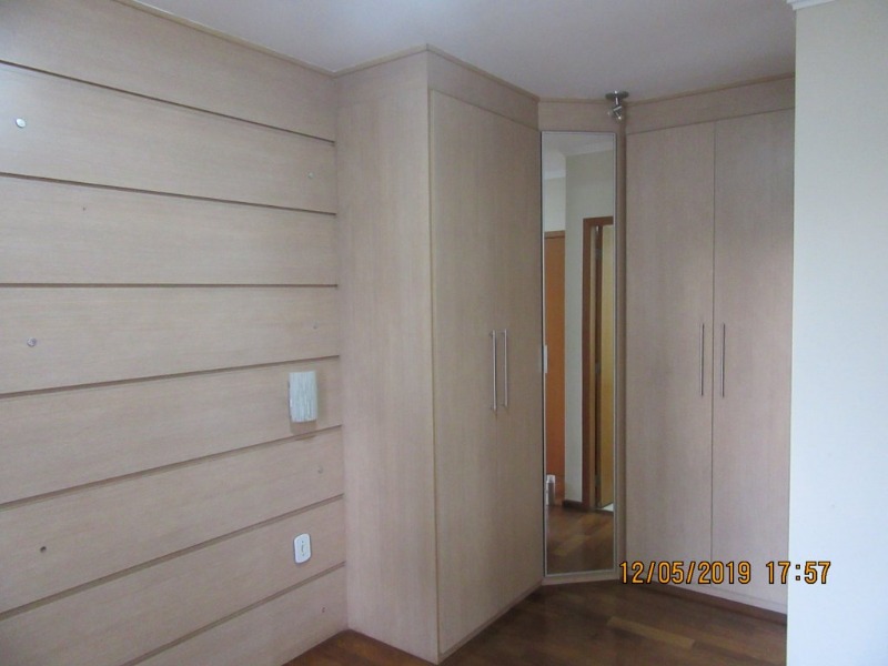 Apartamento para alugar com 2 quartos, 67m² - Foto 2