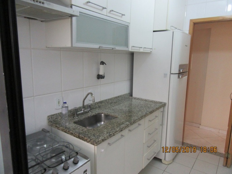 Apartamento para alugar com 2 quartos, 67m² - Foto 21