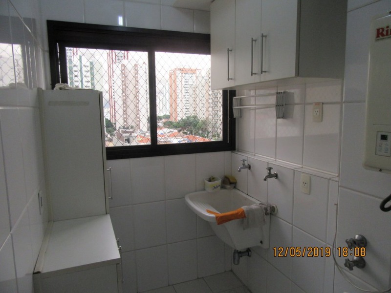 Apartamento para alugar com 2 quartos, 67m² - Foto 25