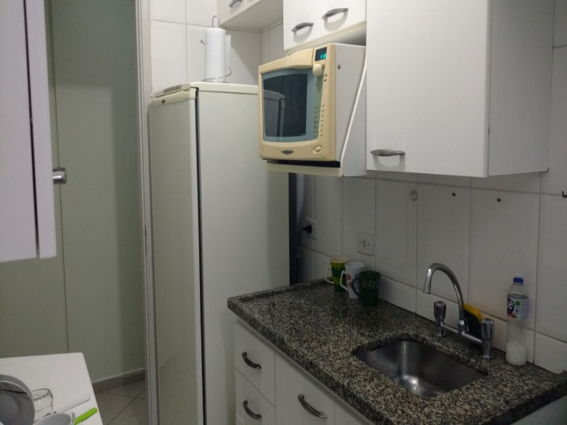 Apartamento à venda com 2 quartos, 65m² - Foto 14