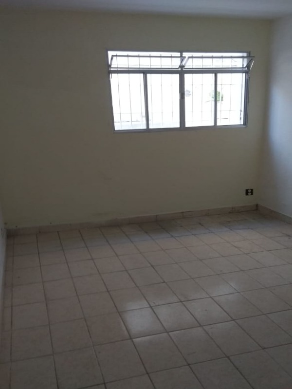 Casa para alugar com 1 quarto, 65m² - Foto 5