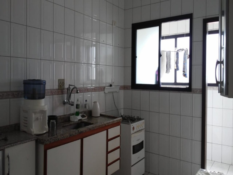 Apartamento à venda com 1 quarto, 58m² - Foto 3