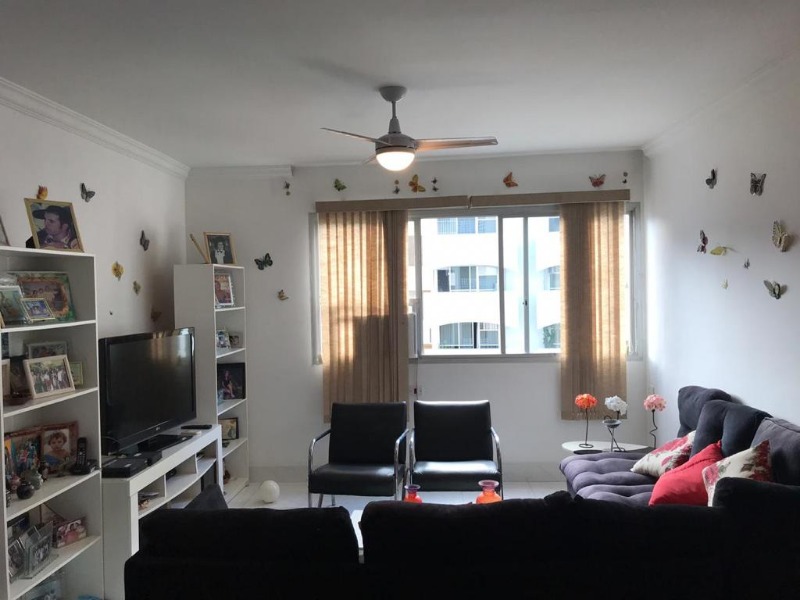 Apartamento para alugar com 2 quartos, 95m² - Foto 12