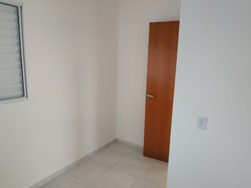 Apartamento à venda com 2 quartos, 41m² - Foto 3