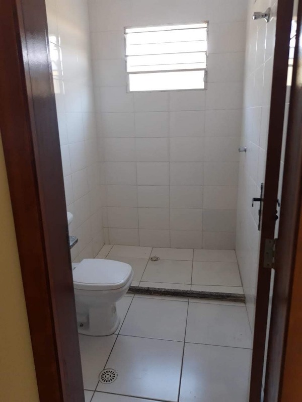 Casa à venda com 3 quartos, 200m² - Foto 9