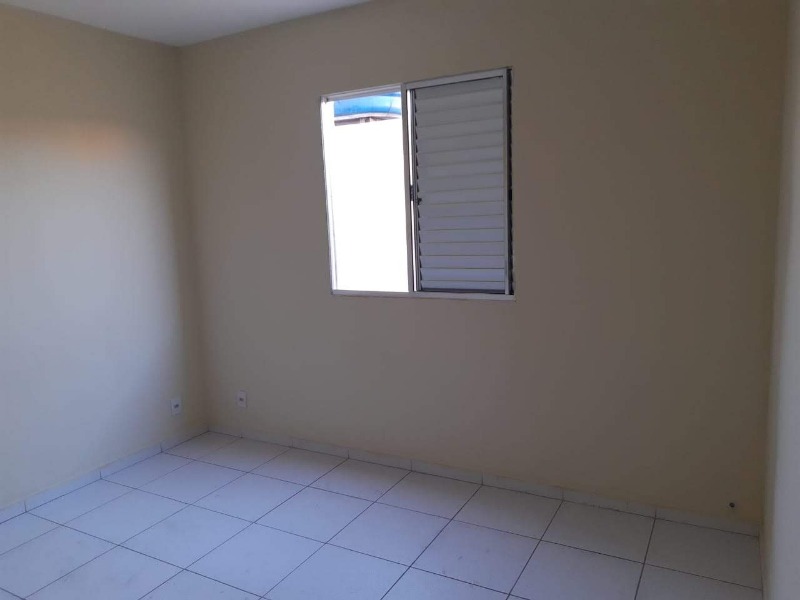 Casa à venda com 3 quartos, 200m² - Foto 12