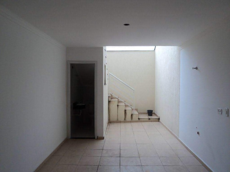 Casa à venda com 3 quartos, 200m² - Foto 30