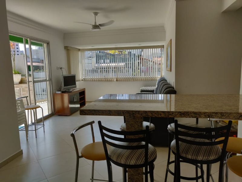 Apartamento à venda com 3 quartos, 168m² - Foto 3