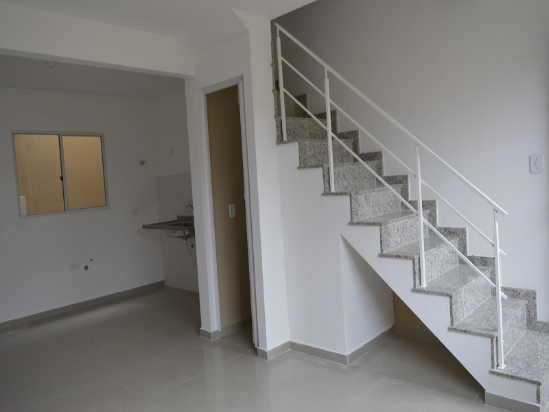 Casa à venda com 2 quartos, 53m² - Foto 13