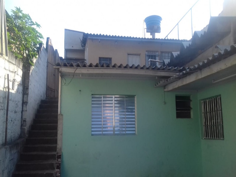 Casa à venda com 2 quartos, 300m² - Foto 9