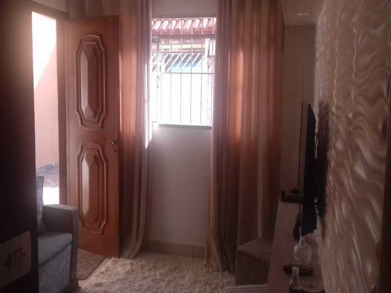 Casa à venda com 2 quartos, 300m² - Foto 13