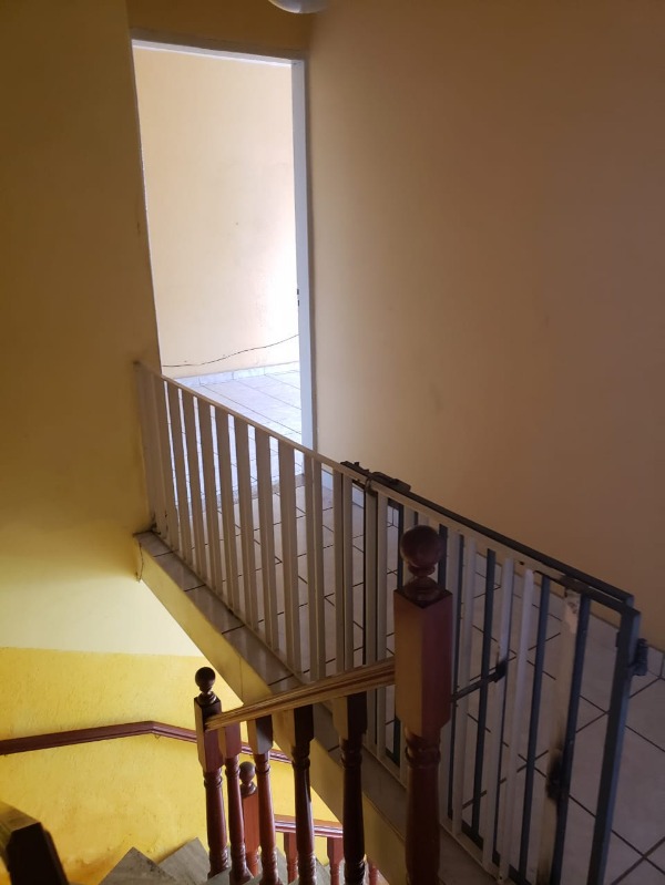 Casa à venda com 3 quartos, 150m² - Foto 4