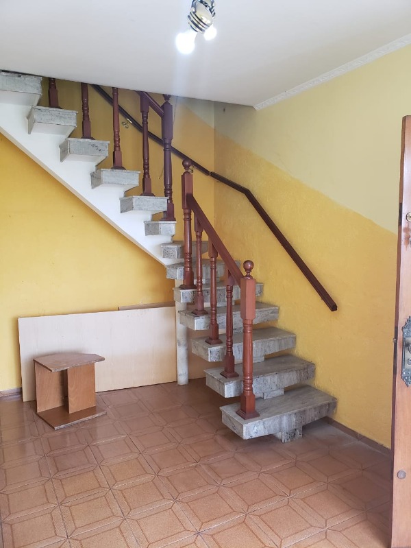 Casa à venda com 3 quartos, 150m² - Foto 8