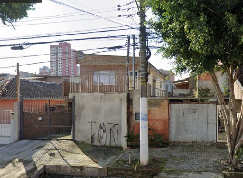 Casa à venda com 1 quarto, 200m² - Foto 1