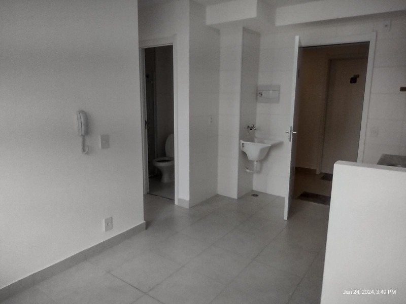 Apartamento à venda com 2 quartos, 32m² - Foto 3