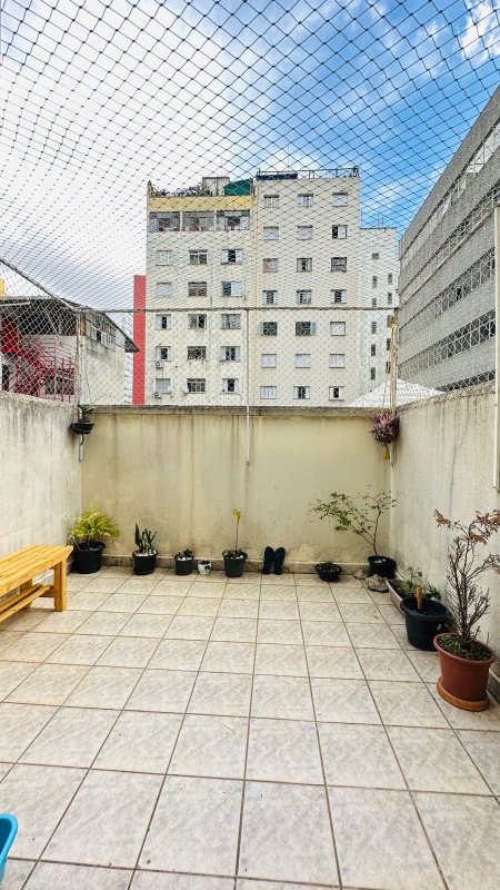 Apartamento à venda com 1 quarto, 72m² - Foto 1