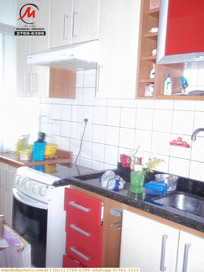 Apartamento à venda com 2 quartos, 62m² - Foto 2