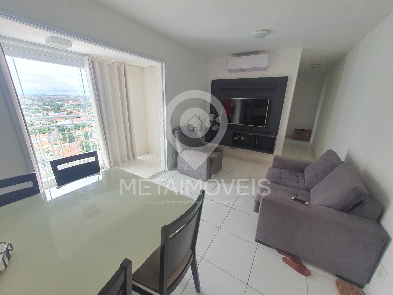 Apartamento à venda com 2 quartos, 67m² - Foto 4