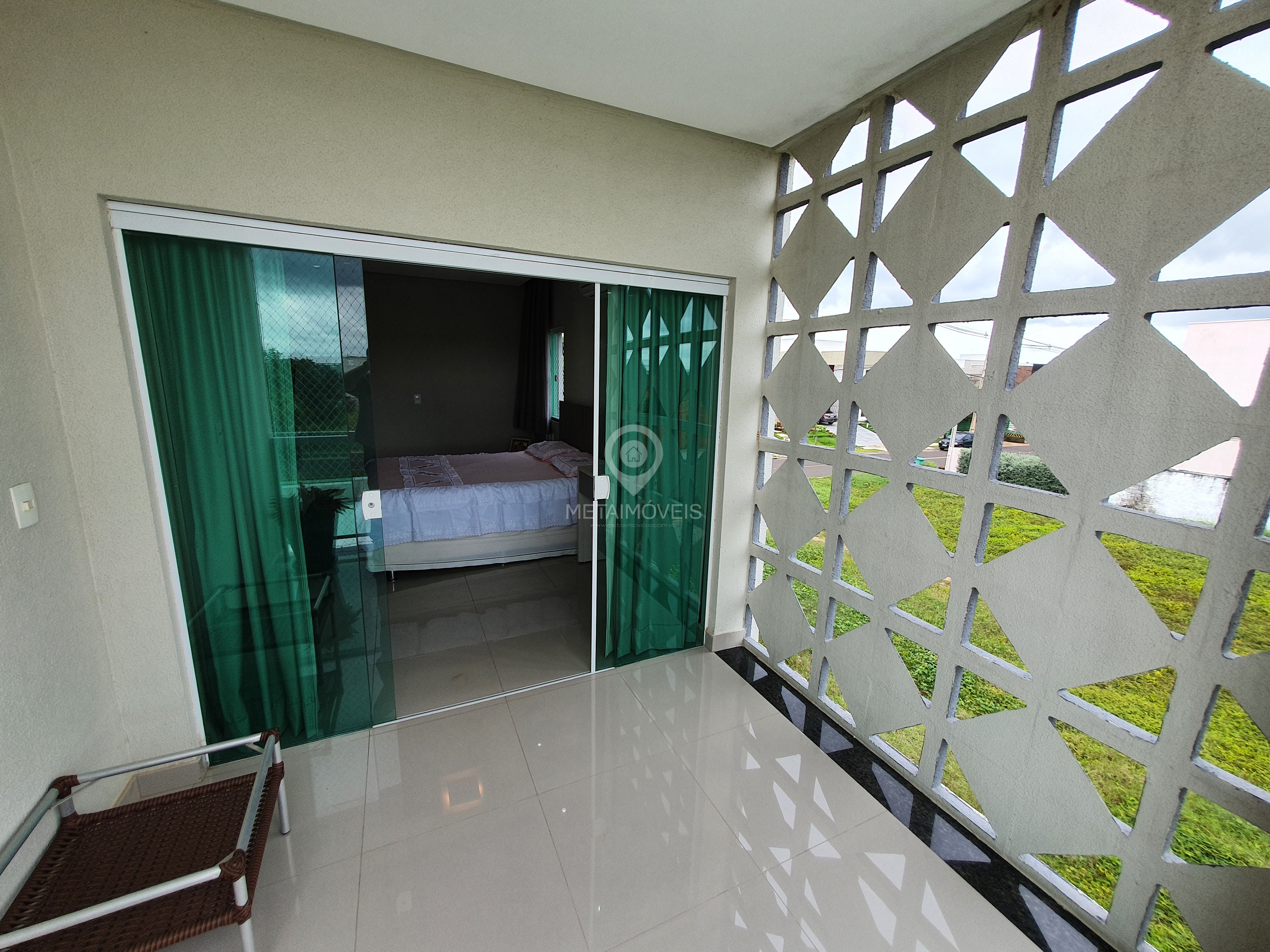 Casa de Condomínio para alugar com 4 quartos, 247m² - Foto 24